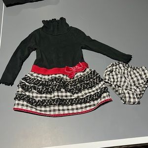 Children’s place plaid red and black and white dress